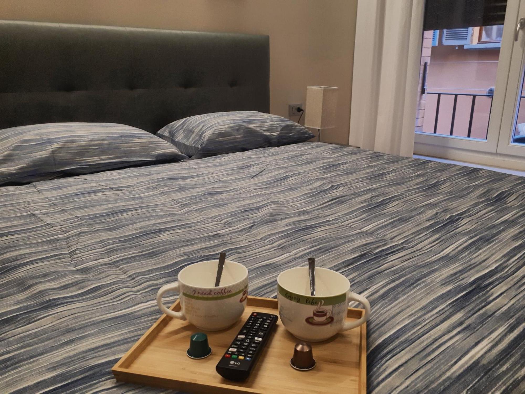 Smart Apartment Maggiore - Twa Bologna Bagian luar foto